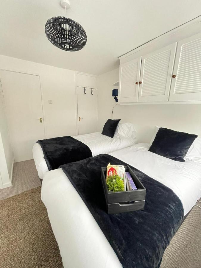 קאמברידג' Lovely 1 Bed Home Near Hospital, With Parking & Garden Work Contractor Leisure, Sapphire מראה חיצוני תמונה