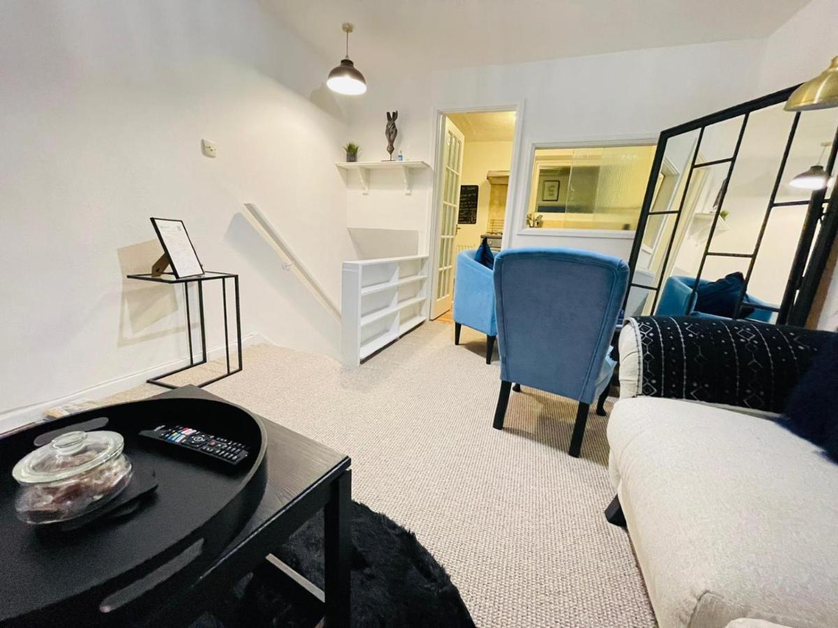 קאמברידג' Lovely 1 Bed Home Near Hospital, With Parking & Garden Work Contractor Leisure, Sapphire מראה חיצוני תמונה