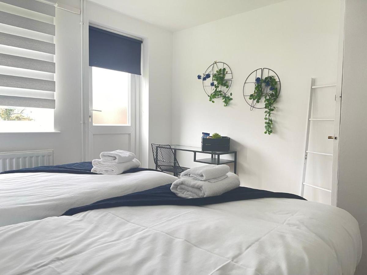 קאמברידג' Lovely 1 Bed Home Near Hospital, With Parking & Garden Work Contractor Leisure, Sapphire מראה חיצוני תמונה